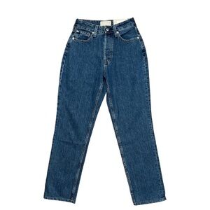 Everlane The Curvy ‘90s Cheeky Straight Northridge Wash Rigid High-Rise Jeans